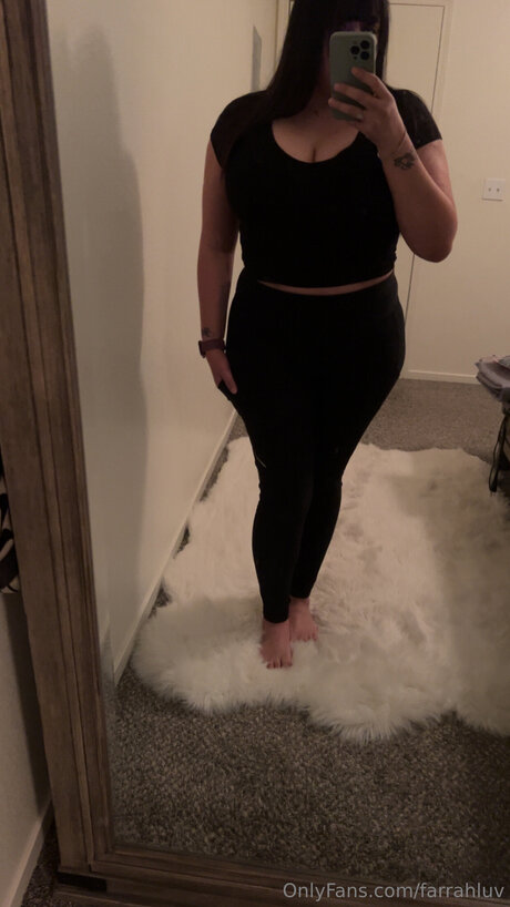 Farrahluv free actress pictures