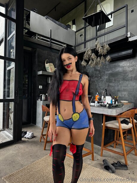 Freeskyy sex star pictures