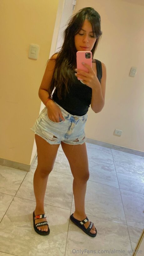 Almie White model nice gallery