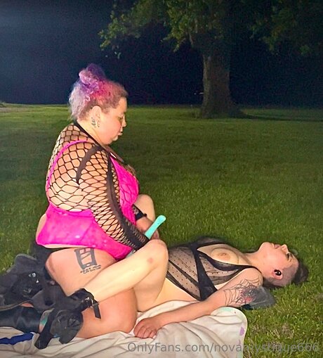 Novamystique666 star top images