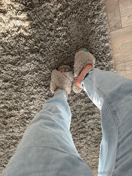 Barefootbaby1 beautiful model photos