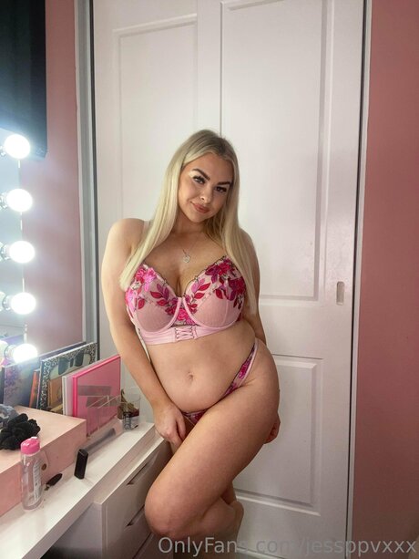 Jessfreexxx star hd img