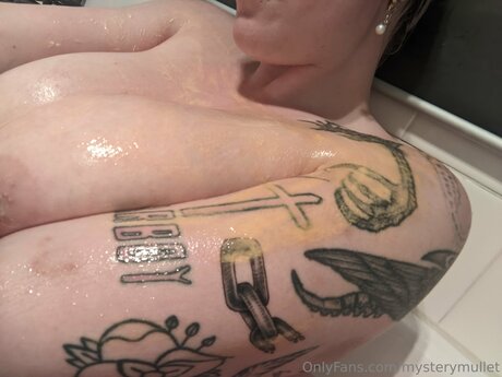 Mysterymullet model erotic pictures