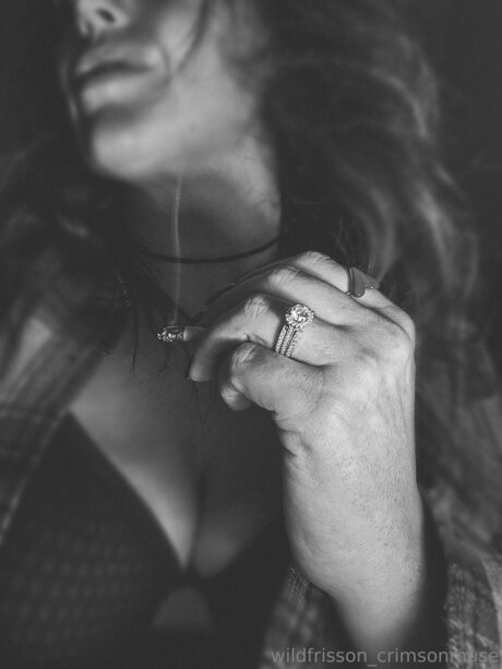 Crimsonmusewildfrisson model hd archive