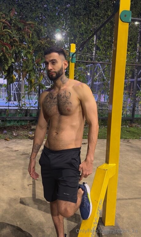 Steven 1q pornstar pretty archive