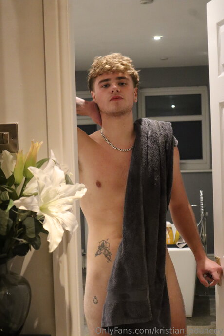 Kristian Pouncey actress photos