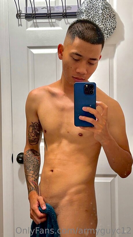 Armyguyc12 star nude images