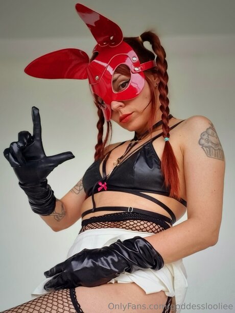 Goddesslooliee pornographic model photos