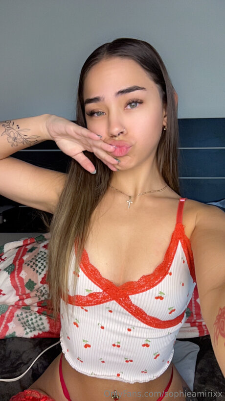 Sophieamirixx nudes pornstar img