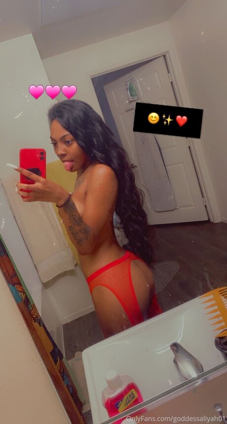 Goddessaliyah01 model erotic picture