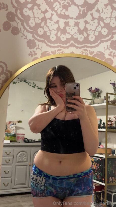 Bambiiidarling erotic actress pic