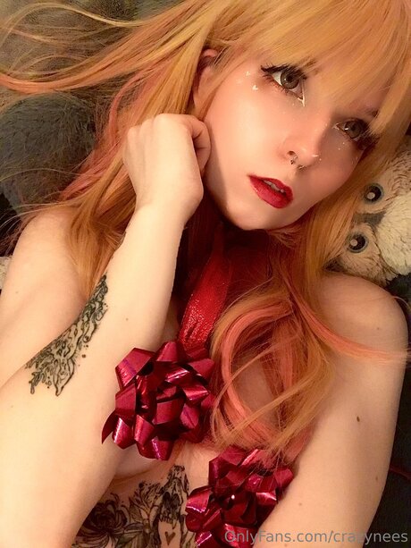 Crazynees exclusive actress image