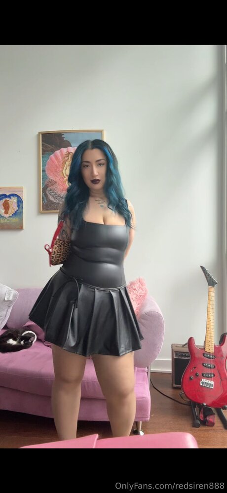 Vallariavixenn sexy model img