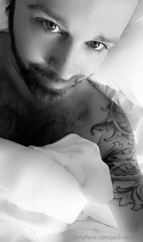 Jackvaughn model exclusive image