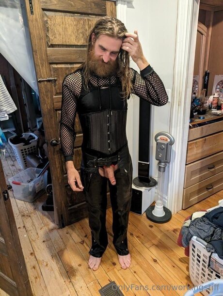 Workingstiff pornstar naked pics