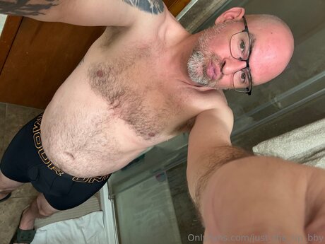 Man Of Your Dream star nude gallery