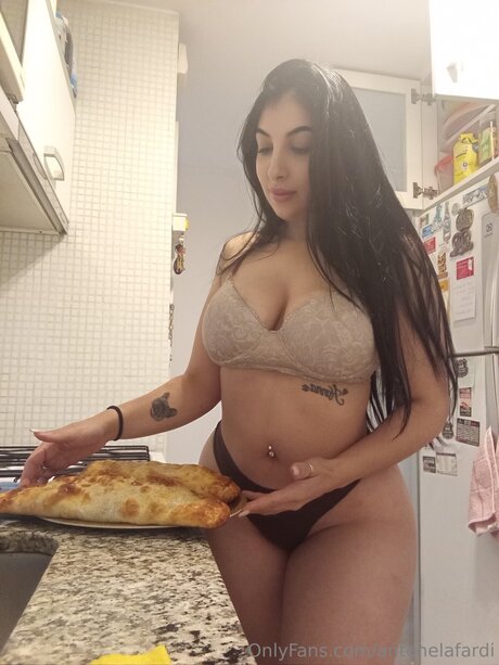 Antonelafardi hot star image