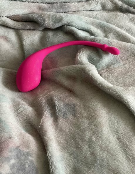 officiallyemmyjames pornstar top img