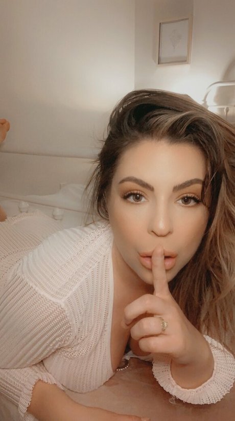 officiallyemmyjames hot model gallery