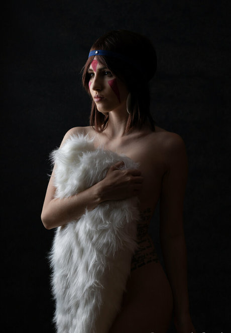 casteelsfeels naked model img