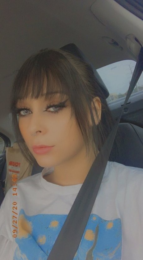 autumn2blazed exclusive model pic