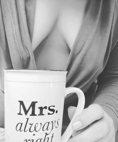 Geekymom Jess high quality model img