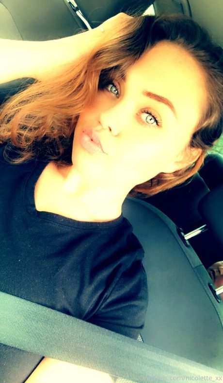 nicolette xx sexy star image