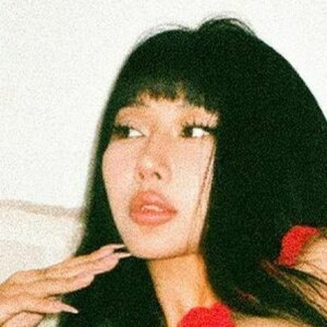 Wuusiy exclusive model photo