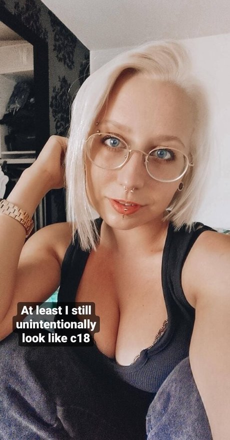 Methvespertine free actress pictures