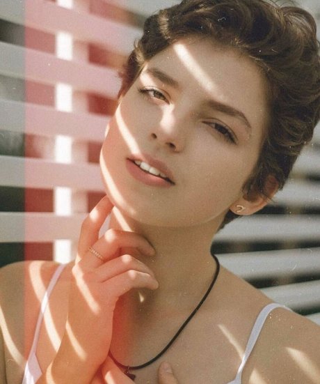 Karina Martins star nice picture