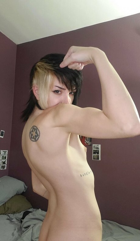 futchgod model nice pic