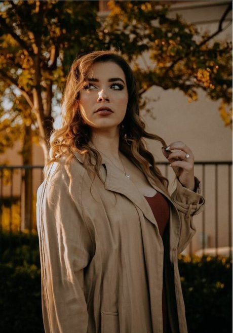 Justseum hot model gallery