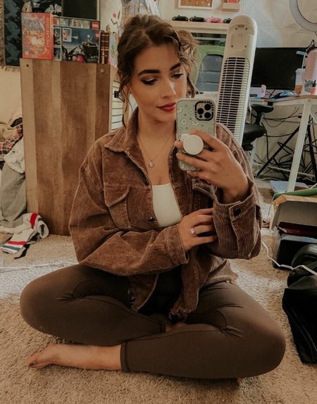 Justseum nice pornstar picture