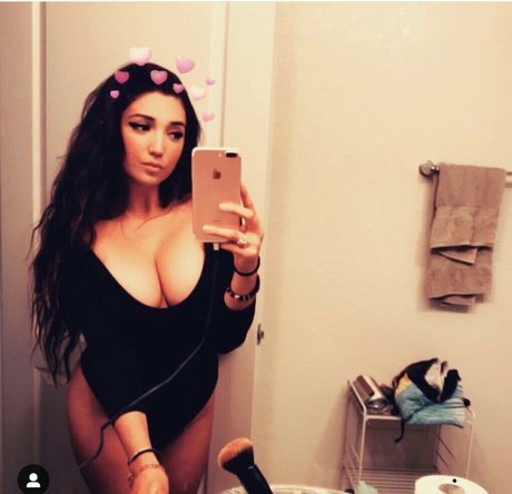 SukeshaRay sex pornstar images