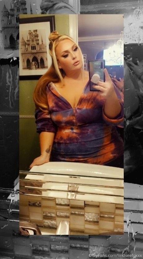 lindseefoxxx high quality model images