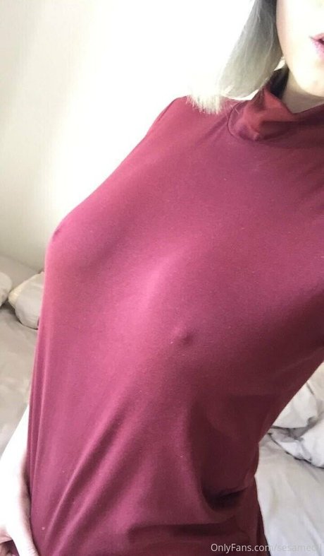 sesameoil star naked pic