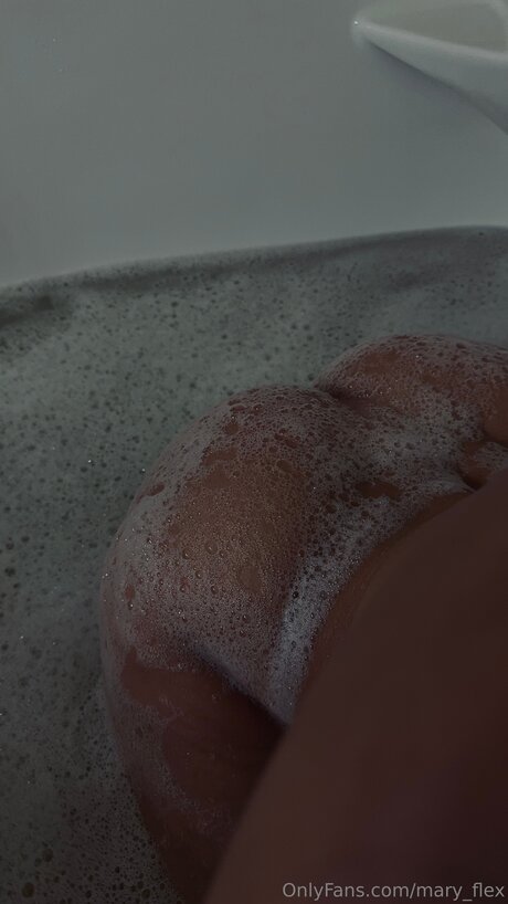 Mary Flex exclusive pornstar gallery