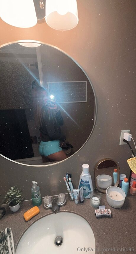 Dustijo95 beautiful actress photo