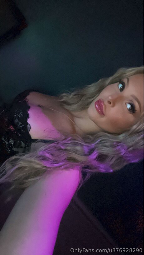 Alannahangel model art photo