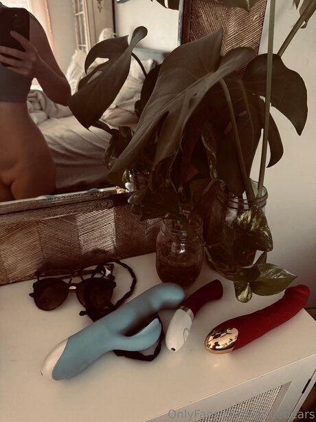 Addiebears model naked images