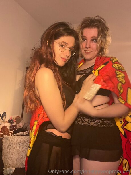 Lenalevvenxo sex pornstar galleries