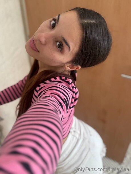 Imlaylaa star pretty photos