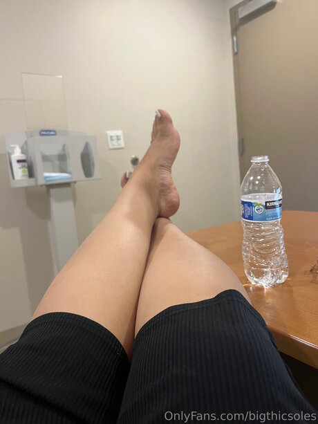 Bigthicsoles model sex images