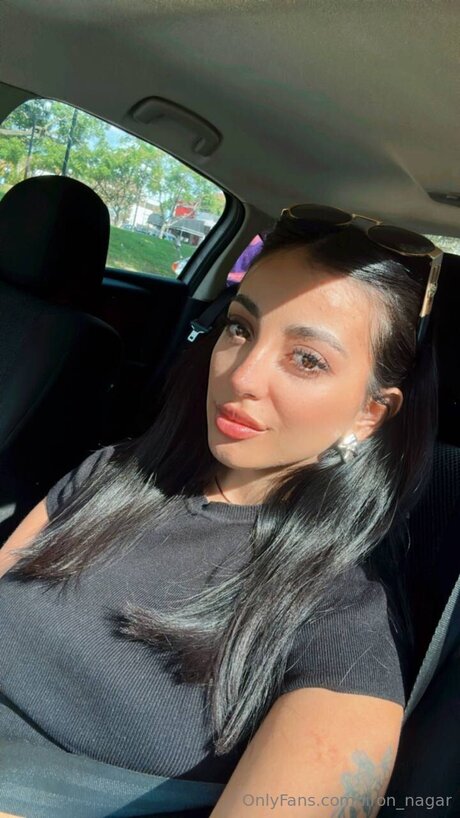 Liron Nagar sex model pic