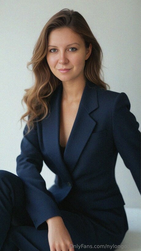 Nylongoddes profile image