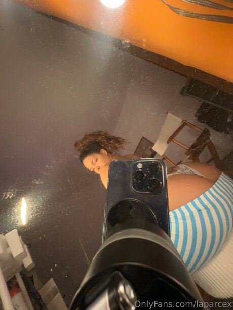 Laparcex star pornographic photos