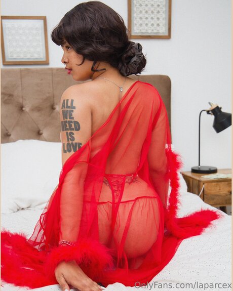 Laparcex nudes actress pics