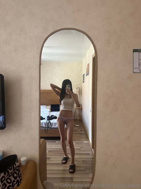 female popular onlyfans top pics