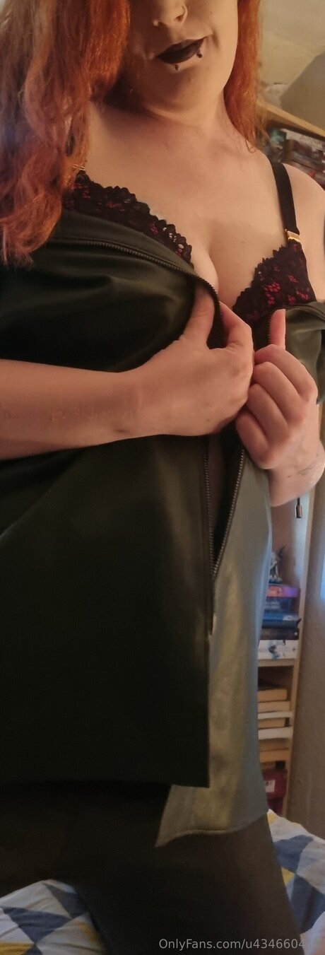 U434660415 free star photo