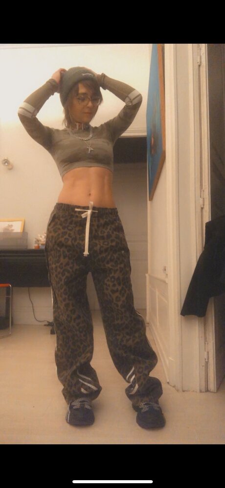 Thebrightside pretty pornstar galleries